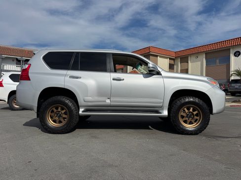 Used 2012 Lexus GX 460 Premium image 15