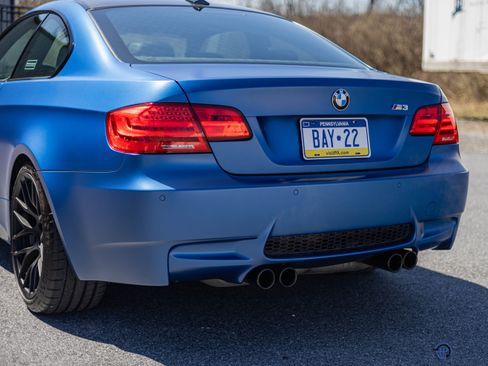 Used 2013 BMW M3 Competition image 18