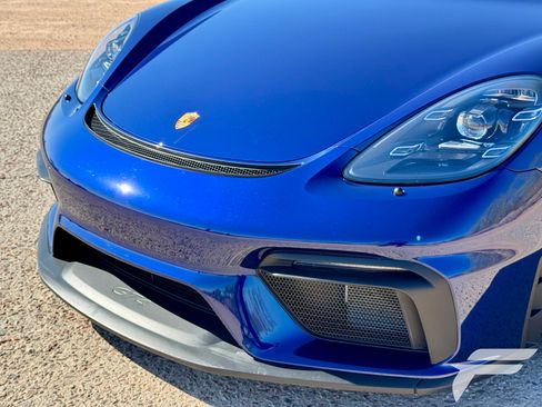 Used 2021 Porsche 718 Cayman GT4 RWD image 10
