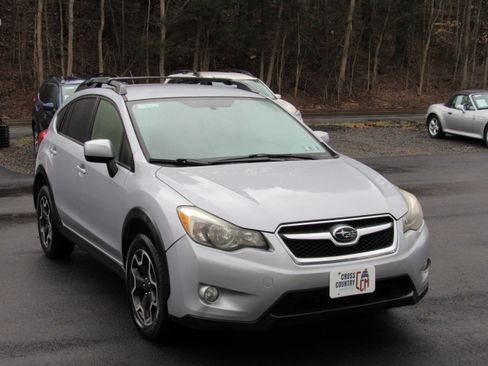 Used 2014 Subaru XV Crosstrek 2.0i Premium image 12