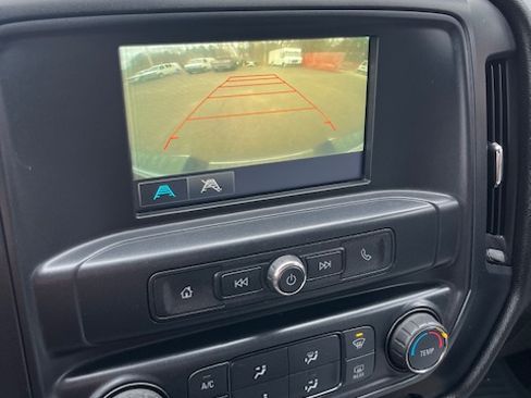 Used 2017 Chevrolet Silverado 1500 Custom image 8