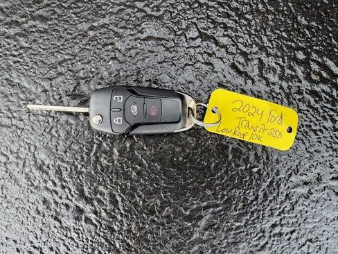 Used 2024 Ford Transit 250 image 19