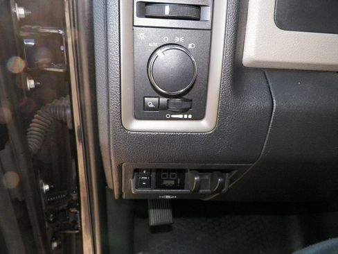 Used 2019 Chevrolet Colorado W/T image 18