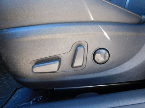 Used 2018 Kia Optima S image 12