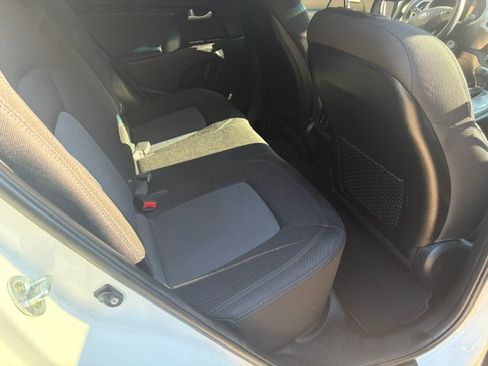Used 2016 Kia Sportage FWD LX image 12
