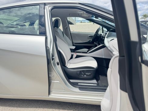 Used 2020 Toyota Mirai UNAVAIL FWD image 18