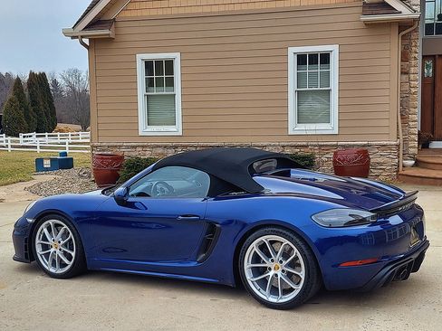 Used 2020 Porsche 718 Boxster Spyder image 12