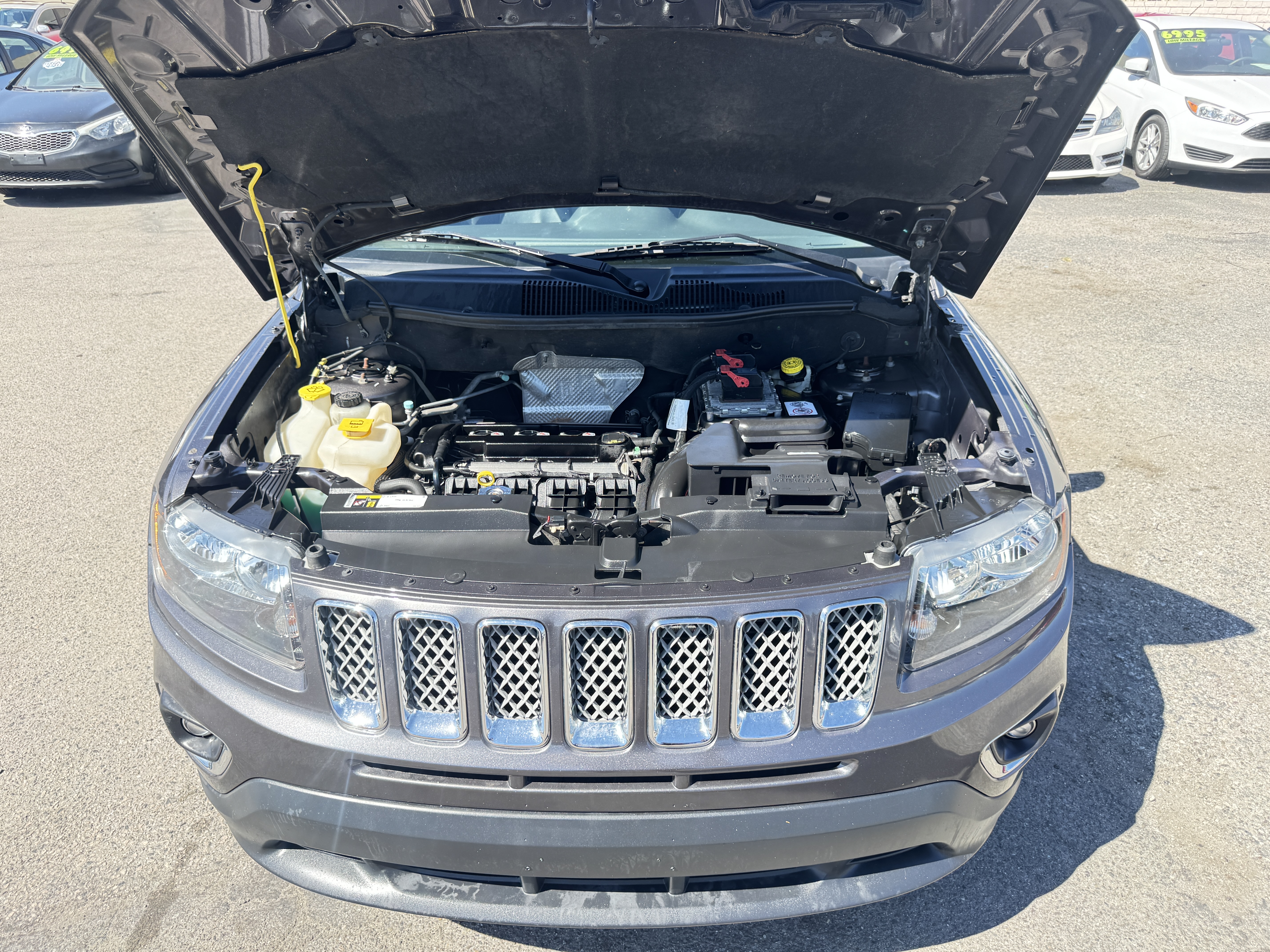 Used 2016 Jeep Compass High Altitude FWD image 23
