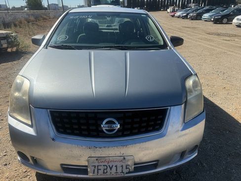 Used 2009 Nissan Sentra 2.0 image 1