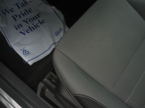 Used 2015 Ford C-MAX SE FWD image 9