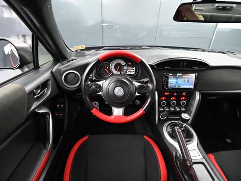 Used 2019 Toyota 86 TRD SE image 24