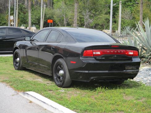 Used 2014 Dodge Charger image 3