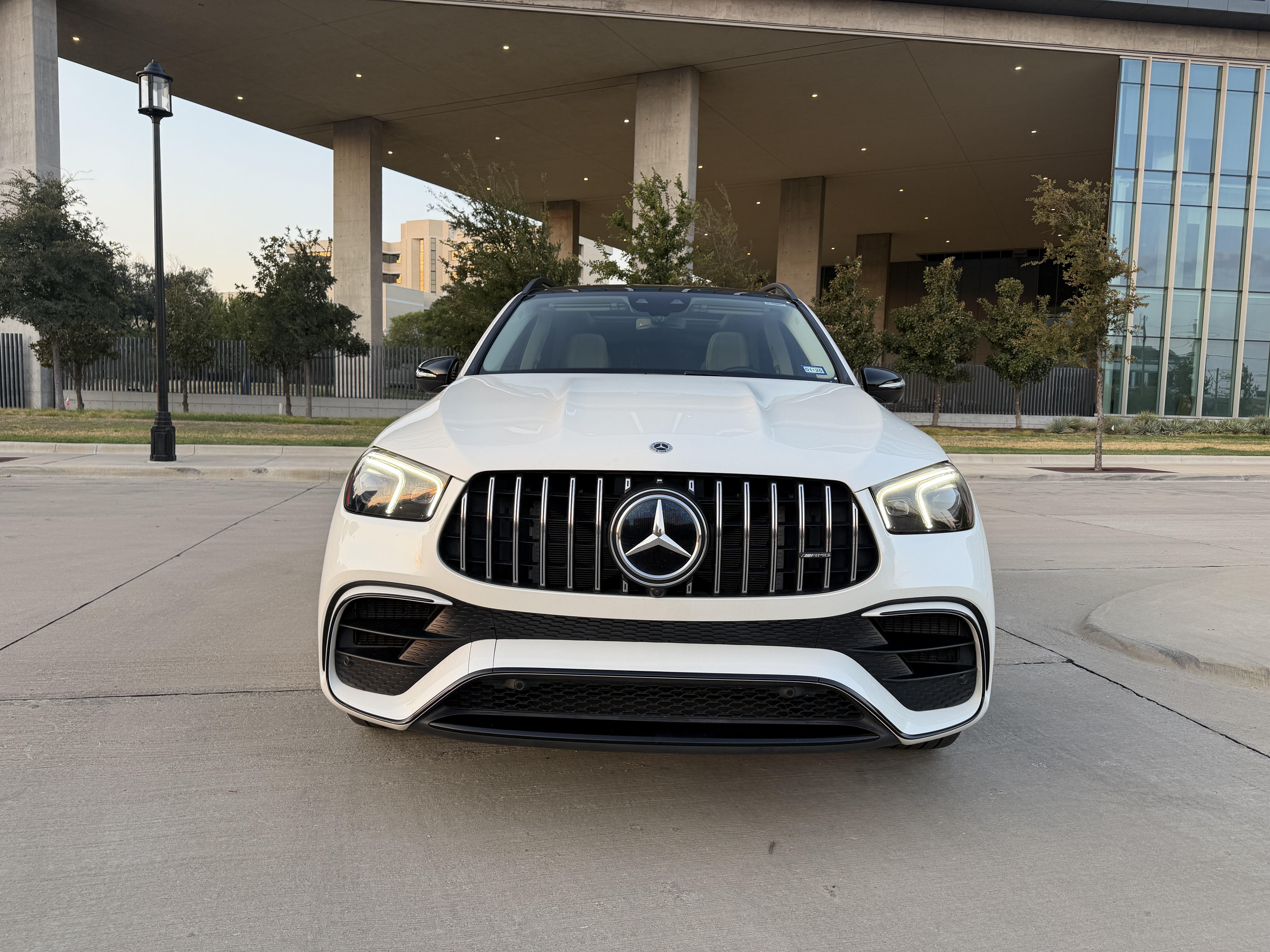 Used 2022 Mercedes-Benz GLE 63 AMG S 4MATIC image 7