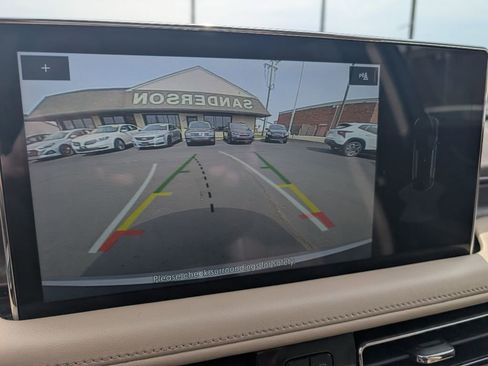 Used 2022 Lincoln Nautilus Reserve image 13