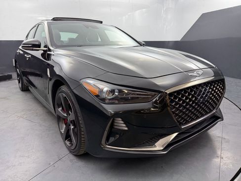 Used 2019 Genesis G70 3.3T Advanced image 10