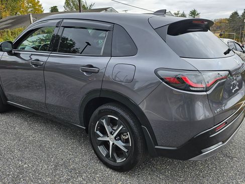 Used 2025 Honda HR-V EX-L image 4
