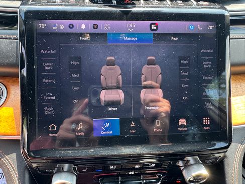Used 2022 Jeep Grand Cherokee 4WD Summit image 29