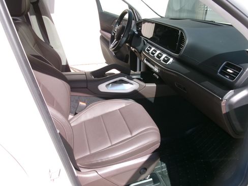 Used 2023 Mercedes-Benz GLE 350 image 9