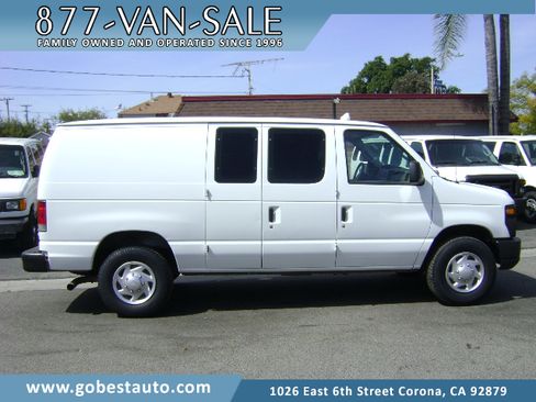 Used 2010 Ford E-350 and Econoline 350 XL image 1