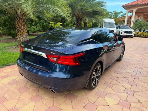 Used 2018 Nissan Maxima SL FWD image 3