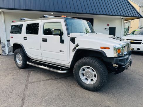 Used 2007 HUMMER H2 image 2