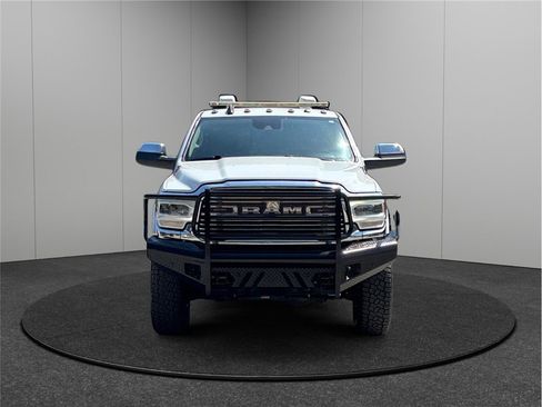 Used 2022 RAM 2500 Laramie image 3