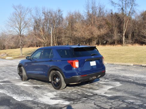 Used 2020 Ford Explorer 4WD Police Interceptor image 12