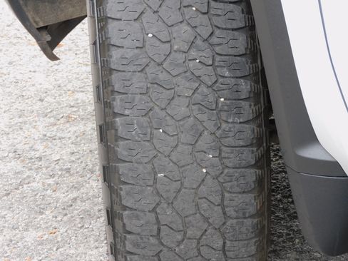 Used 2024 Chevrolet Silverado 2500 LTZ image 22