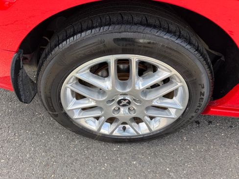 Used 2014 Ford Mustang Premium image 34