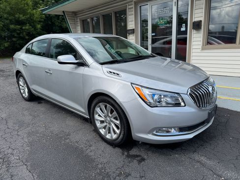 Used 2015 Buick LaCrosse UNAVAIL FWD image 2