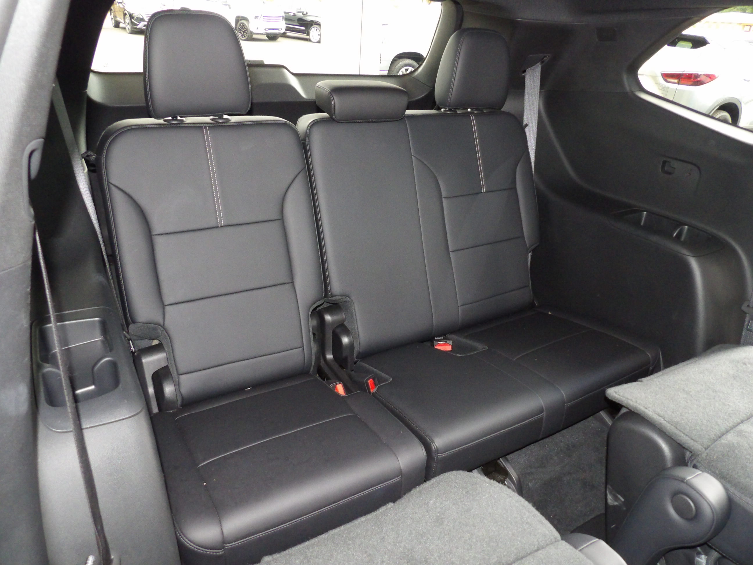 Used 2026 GMC Acadia FWD Elevation image 19