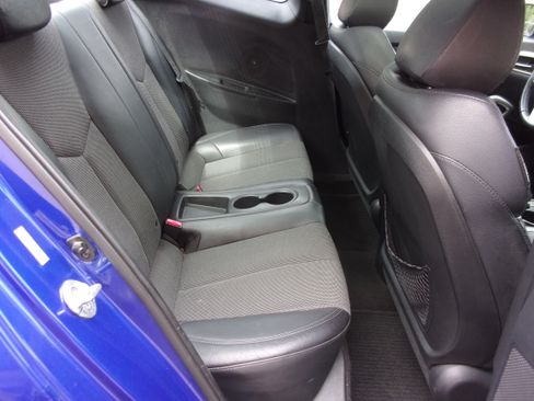 Used 2013 Hyundai Veloster N Coupe 3D FWD image 9