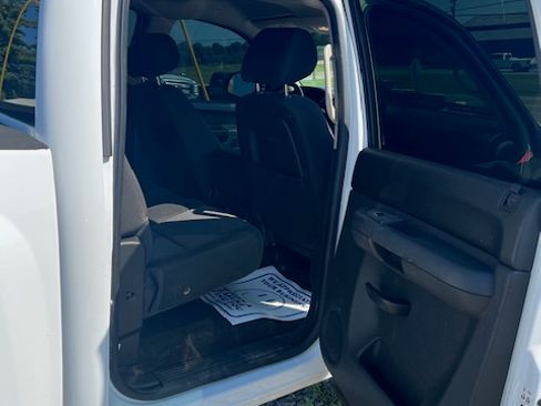 Used 2013 Chevrolet Silverado 1500 LT image 8