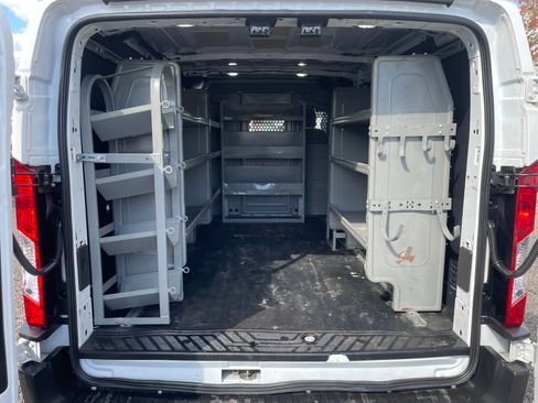 Used 2019 Ford Transit 150 image 7