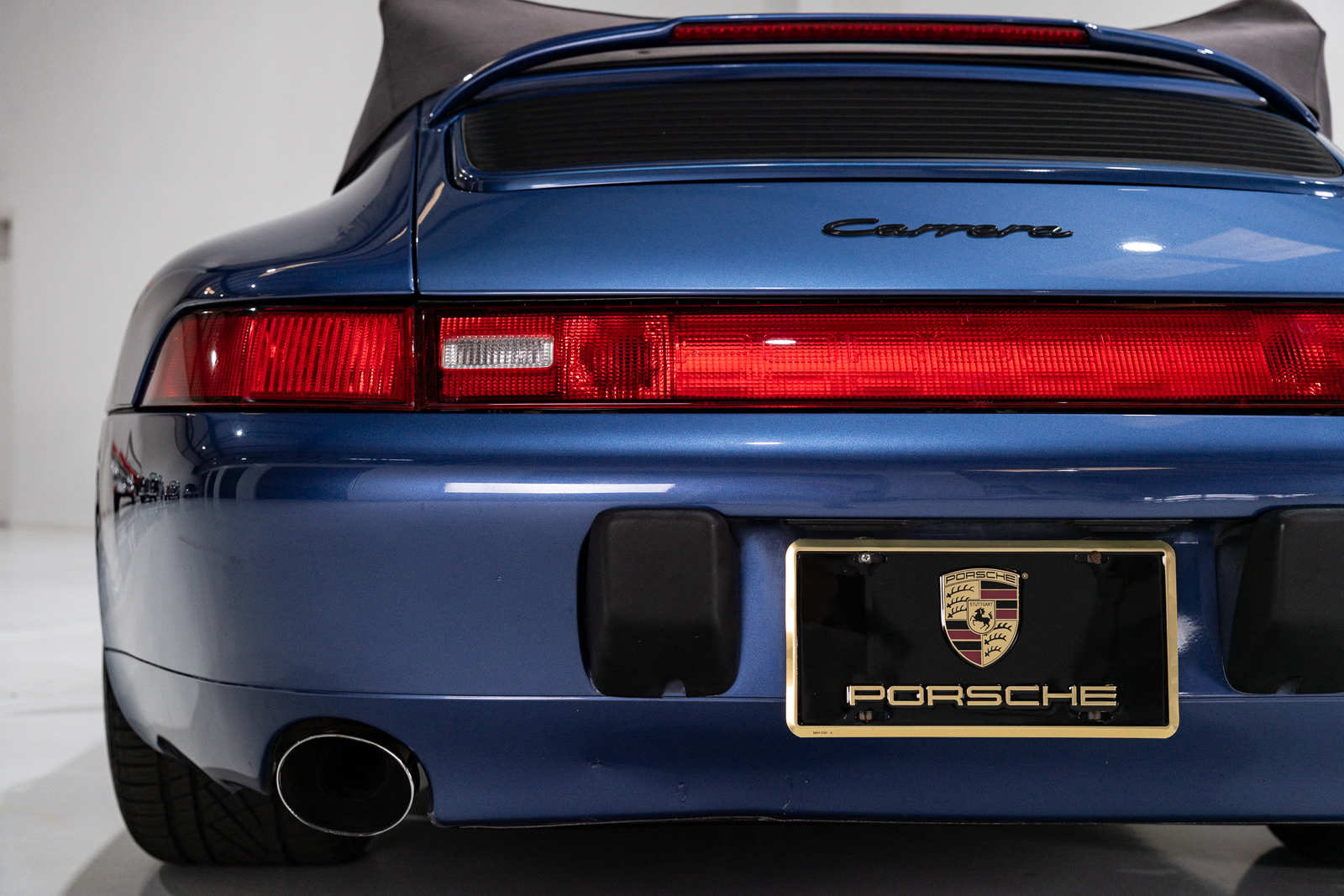 Used 1997 Porsche 911 Carrera Cabriolet RWD image 53