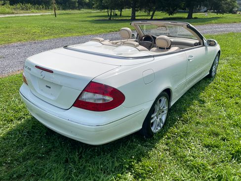 Used 2009 Mercedes-Benz CLK 350 Cabriolet image 5