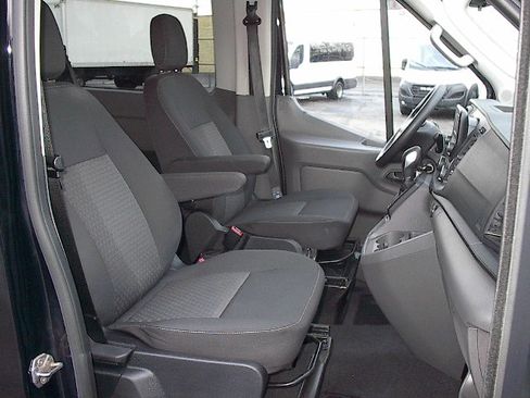 Used 2020 Ford Transit 350 XLT image 10