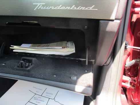 Used 2004 Ford Thunderbird Deluxe RWD image 24