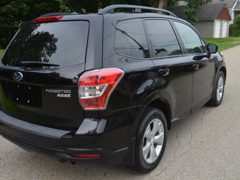 Used 2015 Subaru Forester 2.5i Premium AWD/4WD image 5
