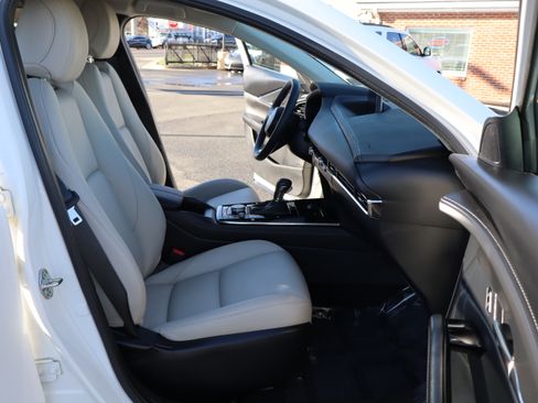 Used 2024 MAZDA CX-30 image 14