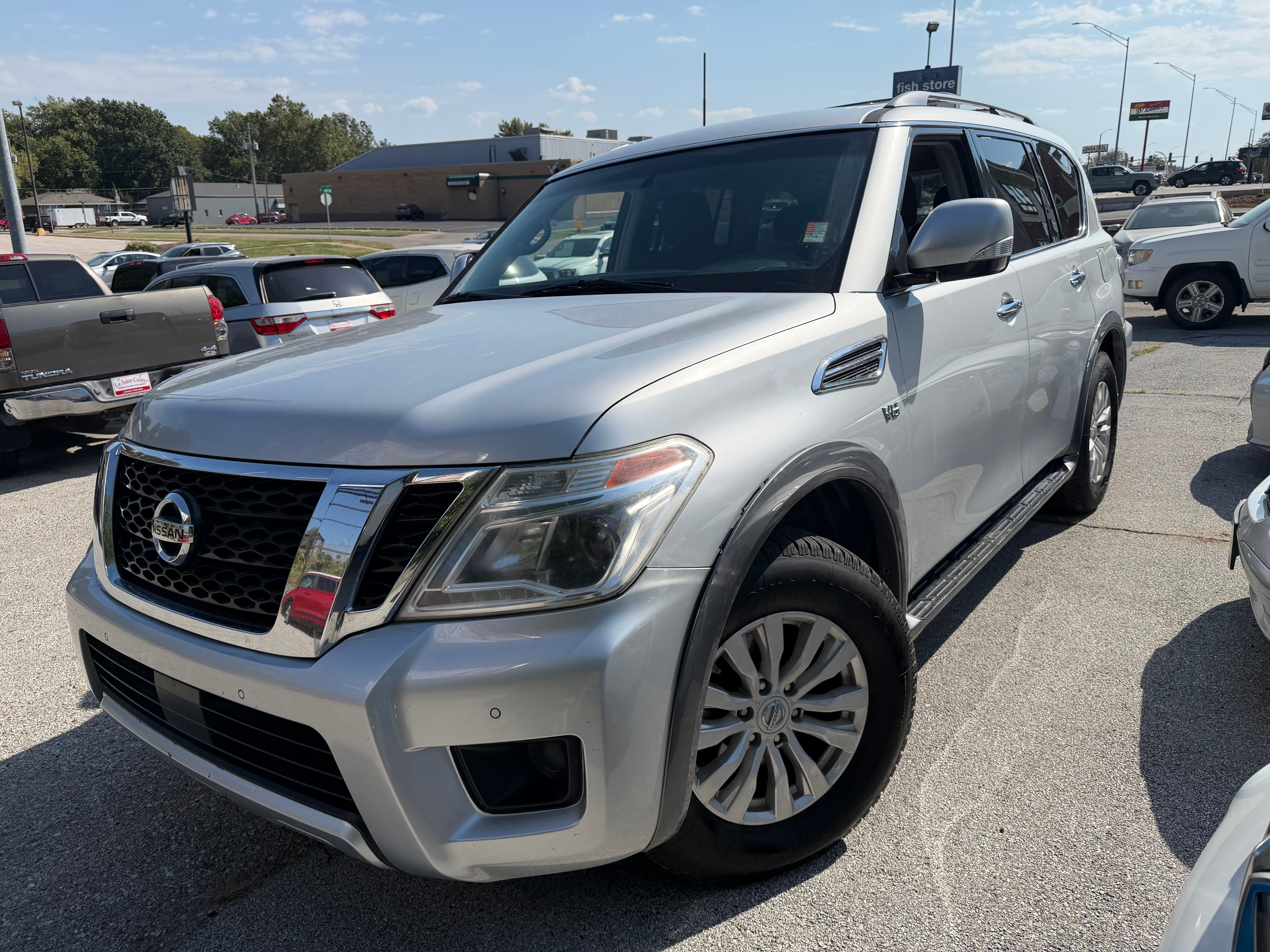 Used 2017 Nissan Armada AWD/4WD image 7