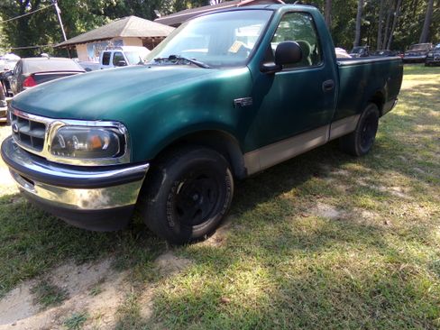 Used 1998 Ford F150 XL image 3