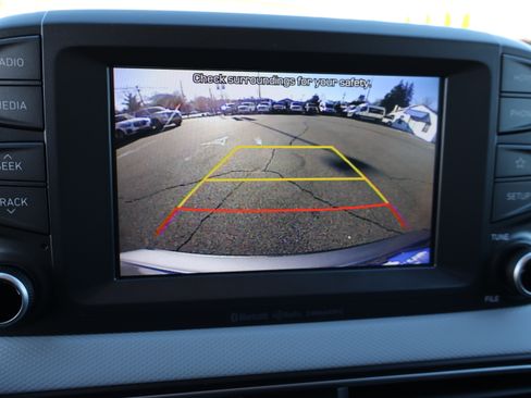 Used 2018 Hyundai Kona SEL image 26