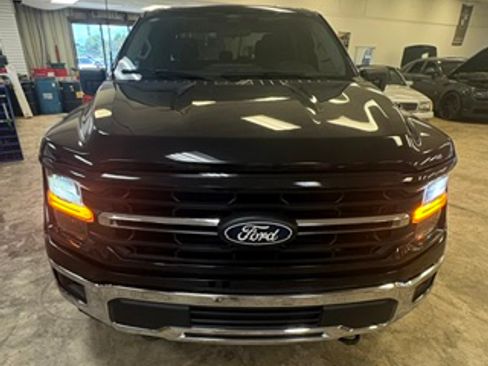 Used 2025 Ford F150 2WD SuperCrew XLT image 3