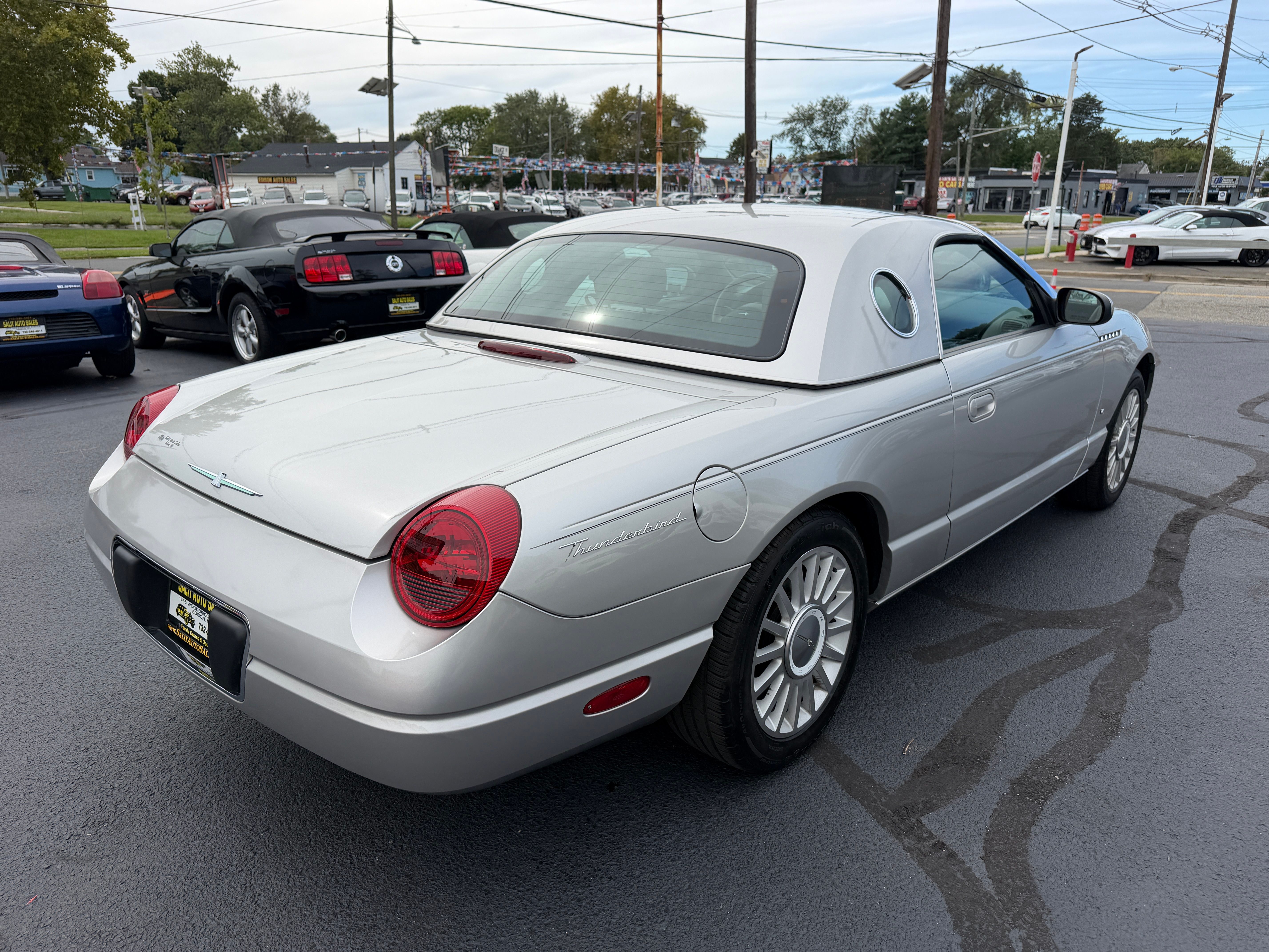 Used 2004 Ford Thunderbird UNAVAIL RWD image 41