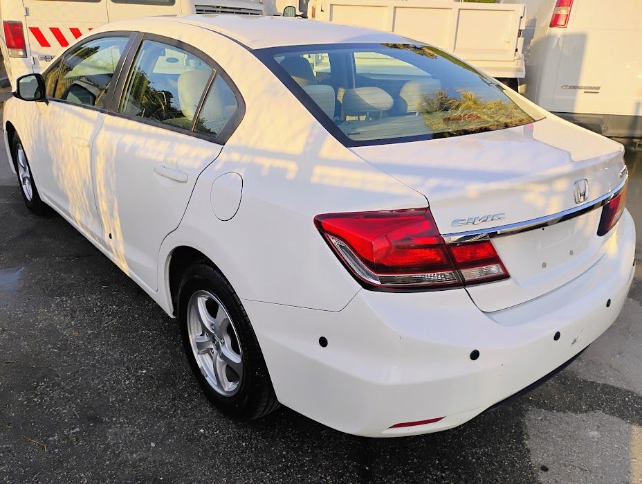 Used 2013 Honda Civic Natural Gas Sedan image 4