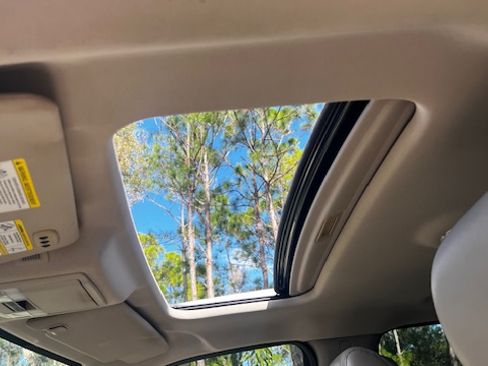 Used 2010 Ford F150 Platinum image 20