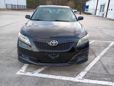 Used 2008 Toyota Camry SE image 2