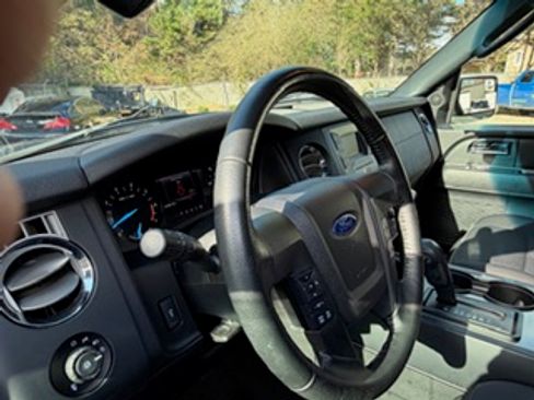 Used 2017 Ford Expedition EL XL image 20