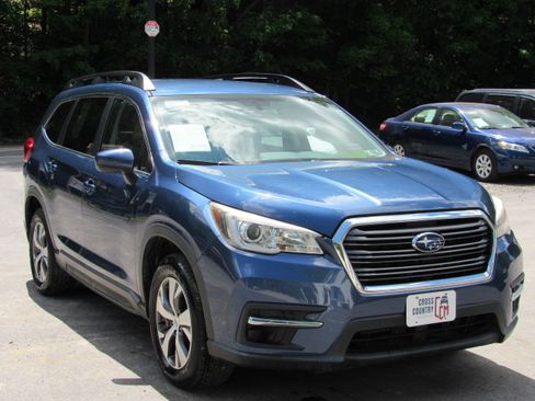Used 2019 Subaru Ascent Premium 8-Passenger AWD/4WD image 11